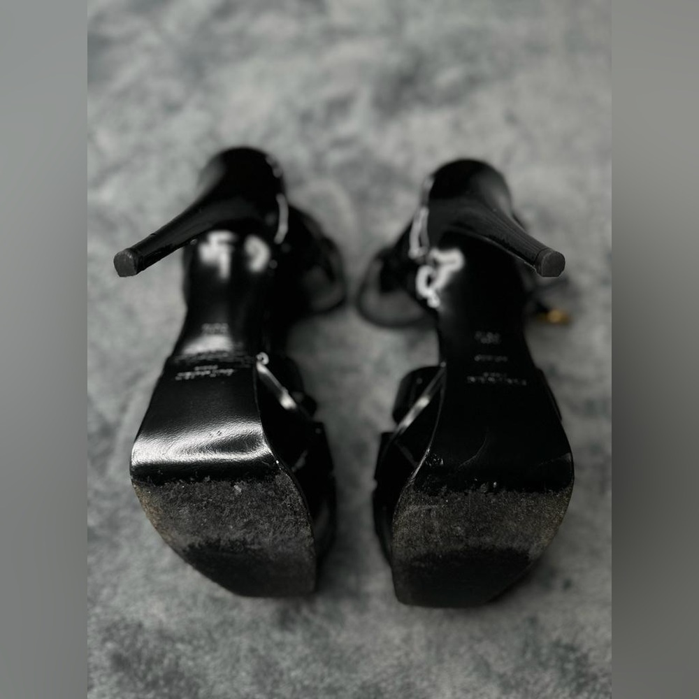 YSL - Picture 3 of 3